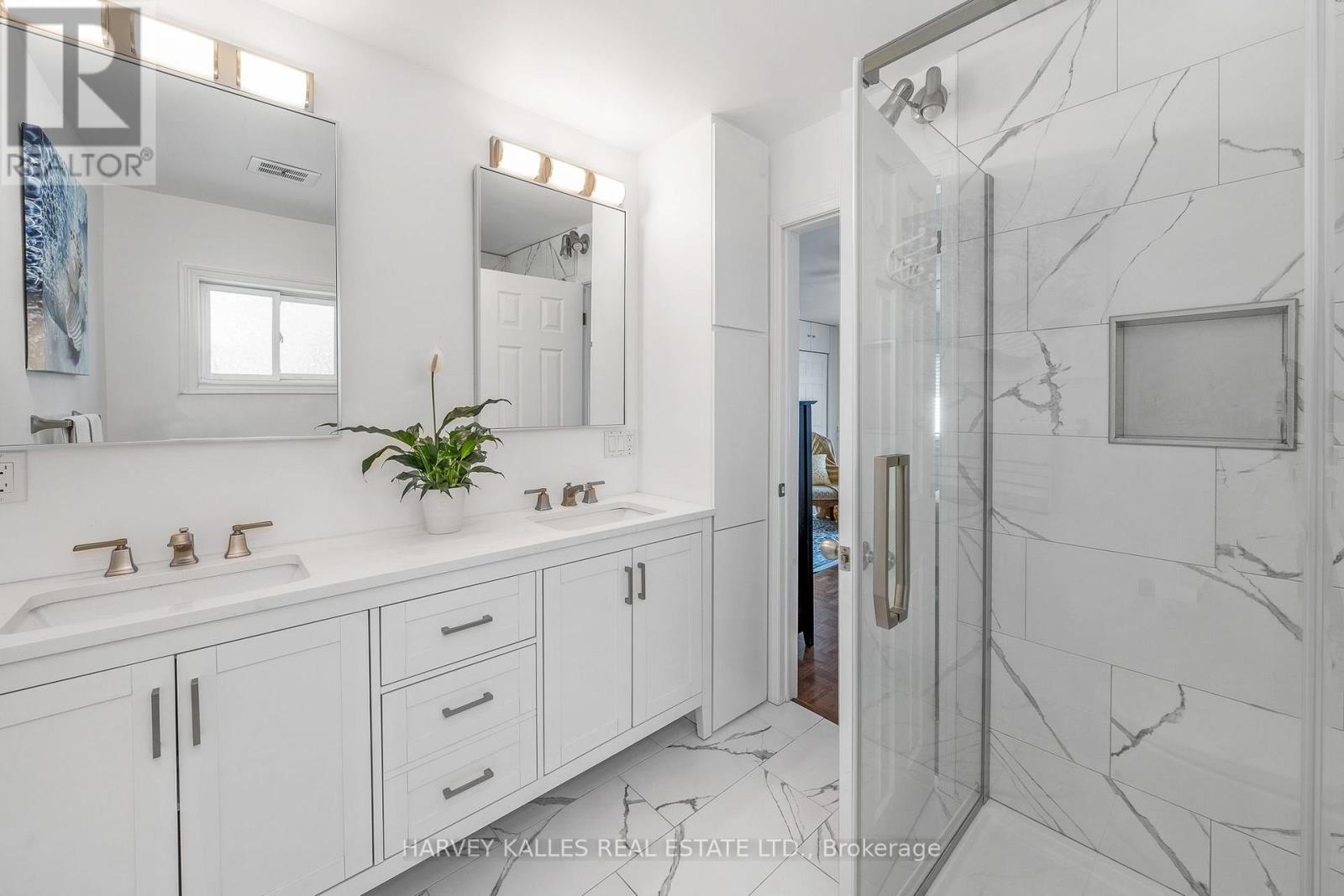 18 Centre Street, Prince Edward County, Ontario K0K 2T0 - Photo 18 - X12456770