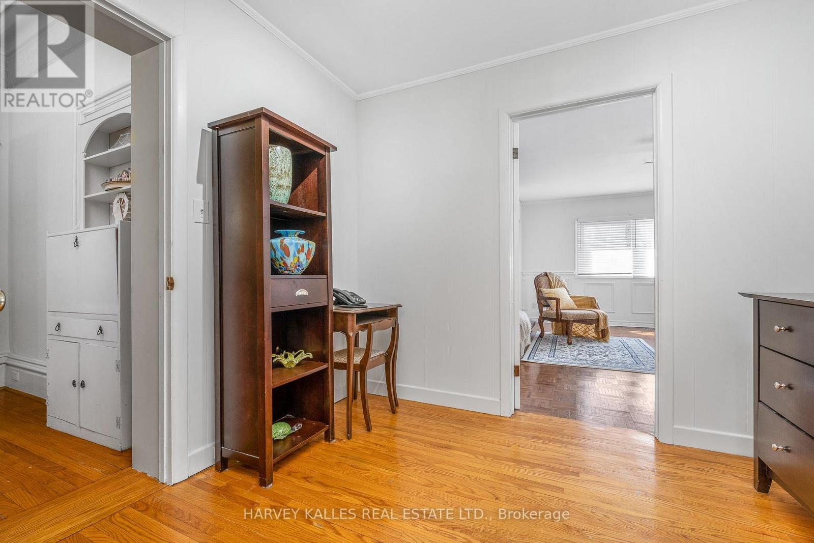 18 Centre Street, Prince Edward County, Ontario K0K 2T0 - Photo 19 - X12456770