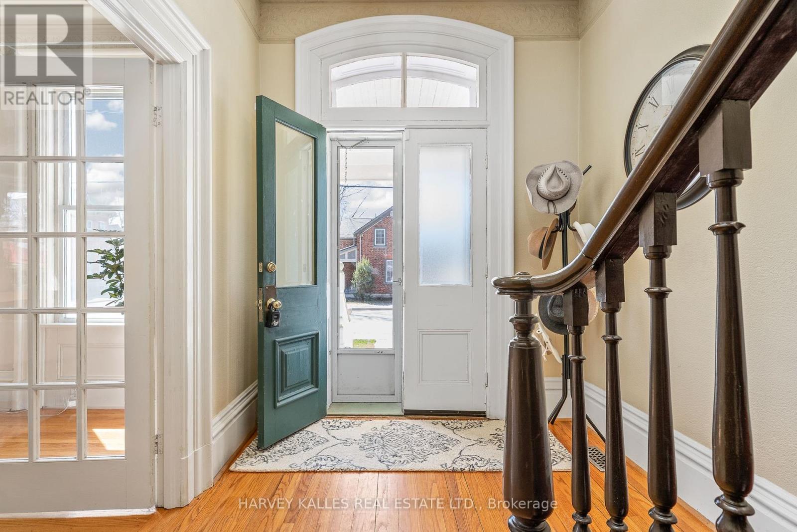 18 Centre Street, Prince Edward County, Ontario K0K 2T0 - Photo 4 - X12456770