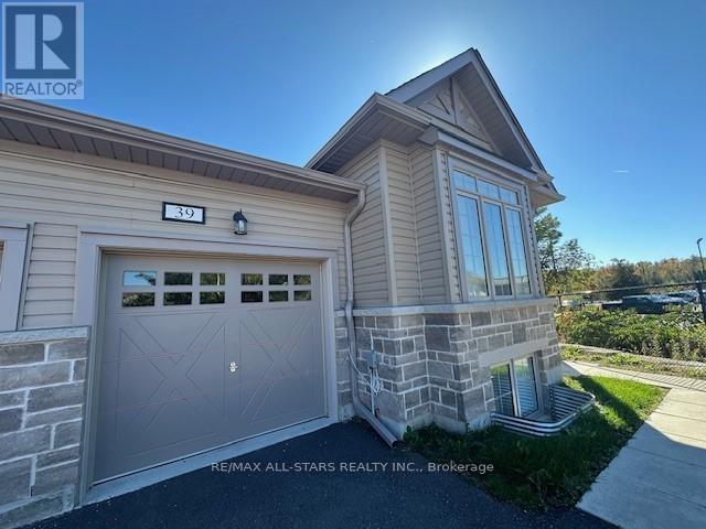 39 - 17 Lakewood Crescent, Kawartha Lakes, Ontario  K0M 1A0 - Photo 2 - X12456789
