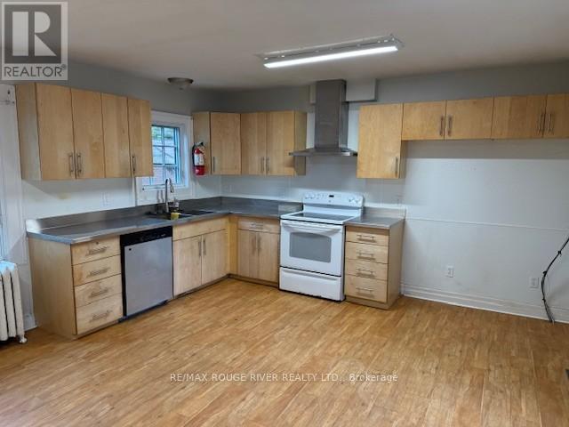 10 Chapel Street, Cobourg, Ontario  K9A 1H9 - Photo 15 - X12456815