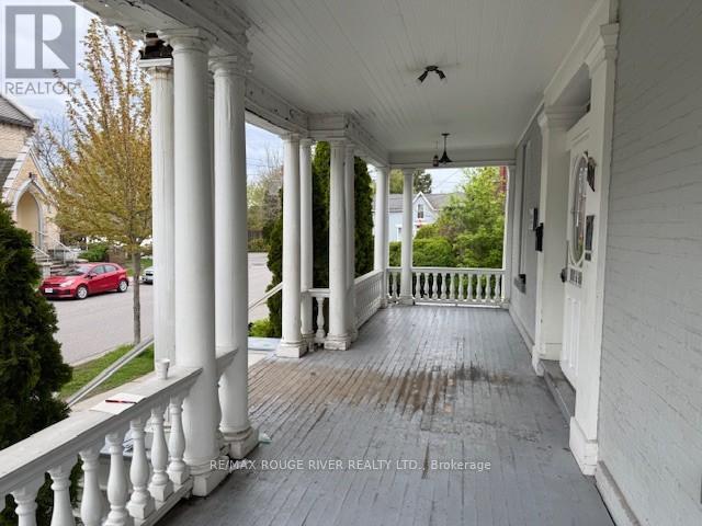 10 Chapel Street, Cobourg, Ontario  K9A 1H9 - Photo 2 - X12456815