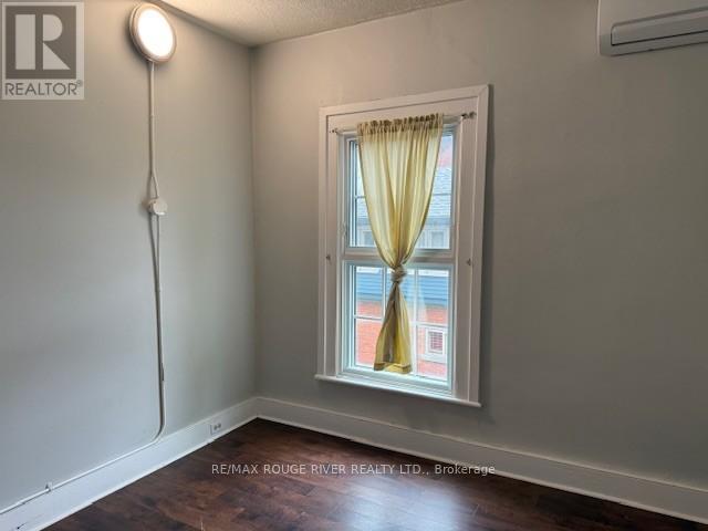 10 Chapel Street, Cobourg, Ontario  K9A 1H9 - Photo 29 - X12456815