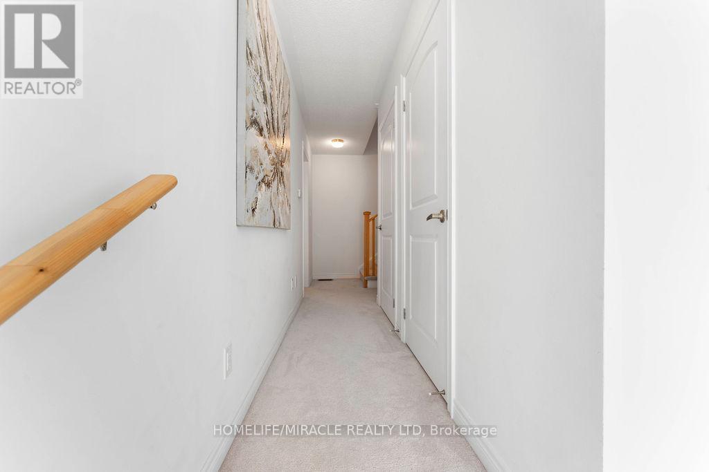 1115 Lockie Drive, Oshawa, Ontario  L1L 0R9 - Photo 9 - E12456693
