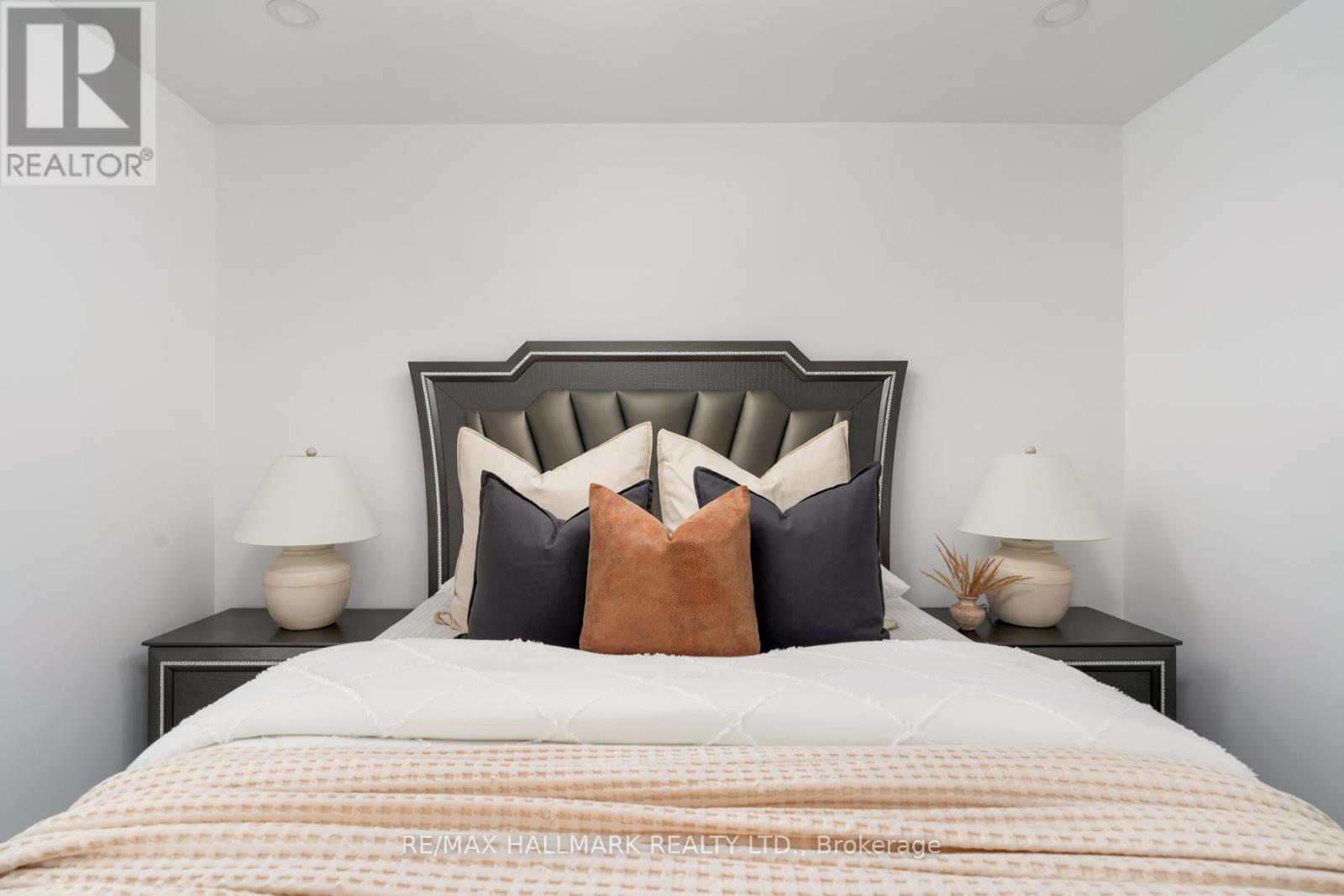 1 Arnham Road, Toronto (Wexford-Maryvale), Ontario  M1R 2E5 - Photo 16 - E12456694
