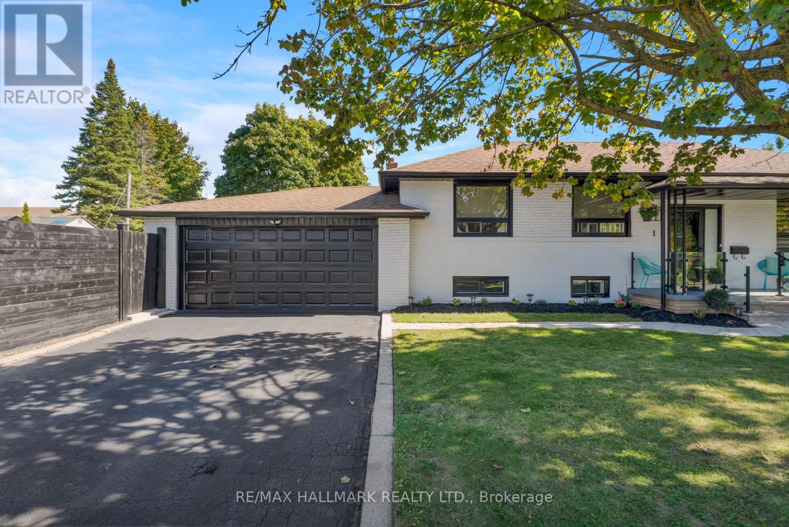 1 Arnham Road, Toronto (Wexford-Maryvale), Ontario  M1R 2E5 - Photo 3 - E12456694