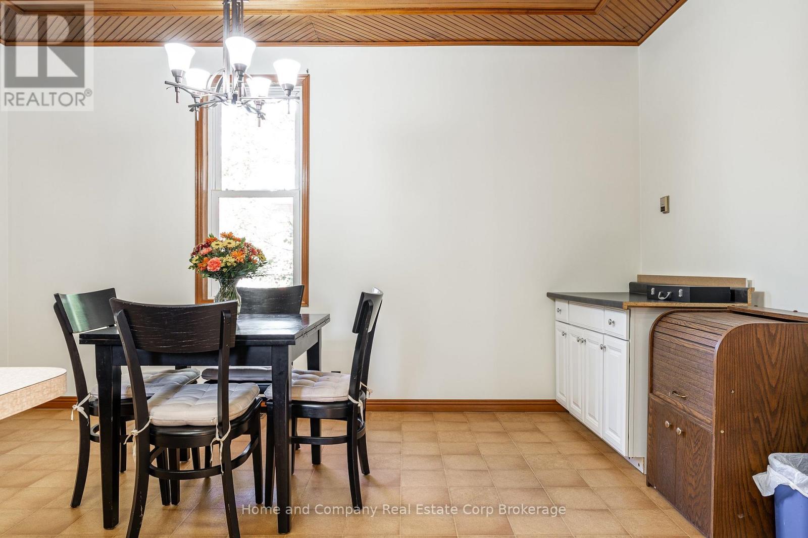 180 Trafalgar Street, West Perth, Ontario  N0K 1N0 - Photo 6 - X12456781