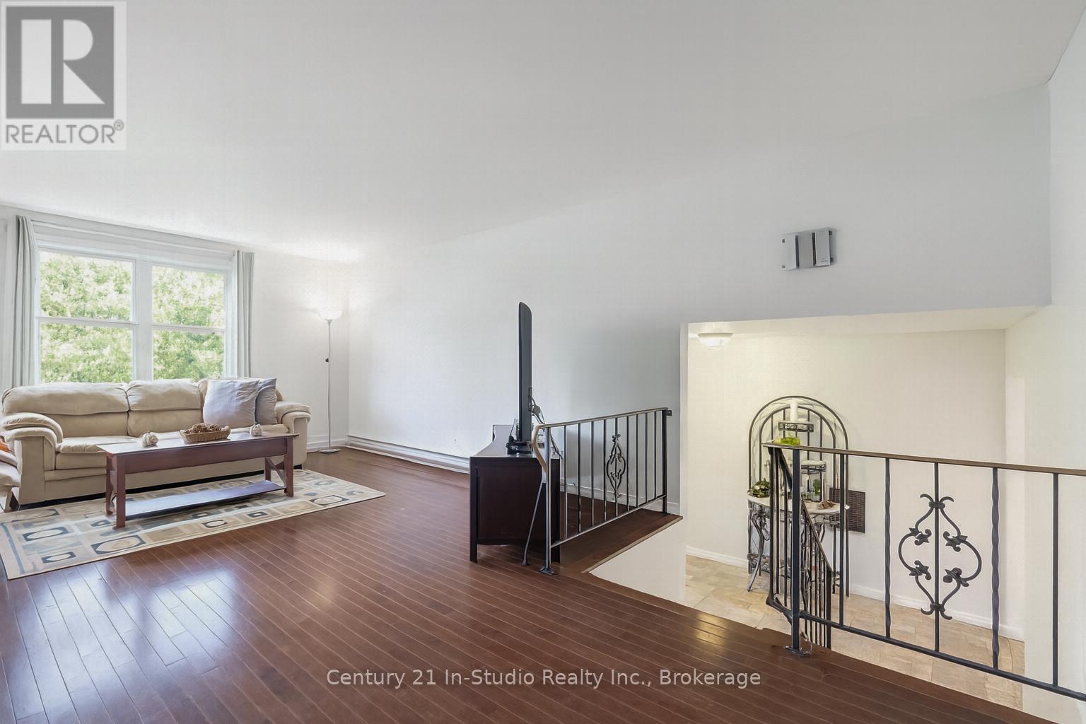 104 Glenwood Place, West Grey, Ontario  N0C 1H0 - Photo 23 - X12456800