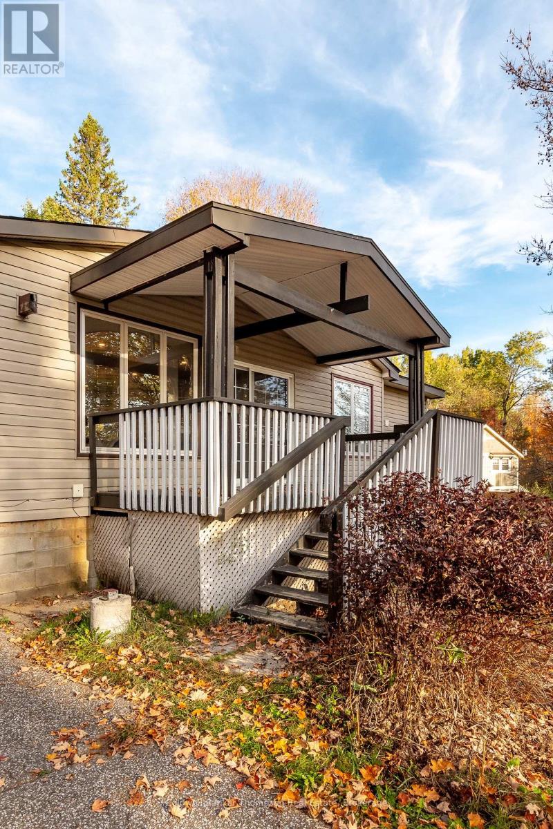 436 Old Ferguson Road, Huntsville, Ontario  P1H 2J2 - Photo 8 - X12456832