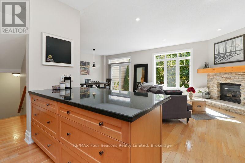 3 - 132 East Ridge Drive, Blue Mountains, Ontario  N0H 2P0 - Photo 8 - X12456889