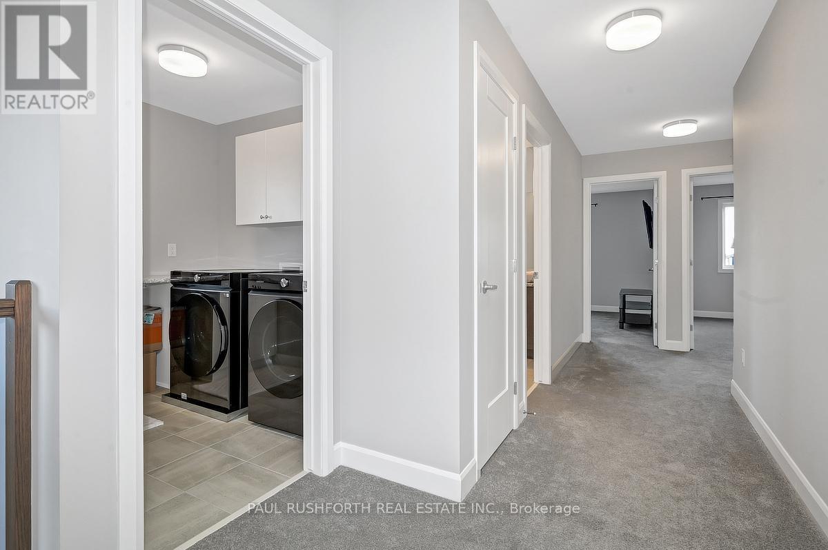 896 Sendero Way, Ottawa, Ontario  K2S 2W8 - Photo 19 - X12456766