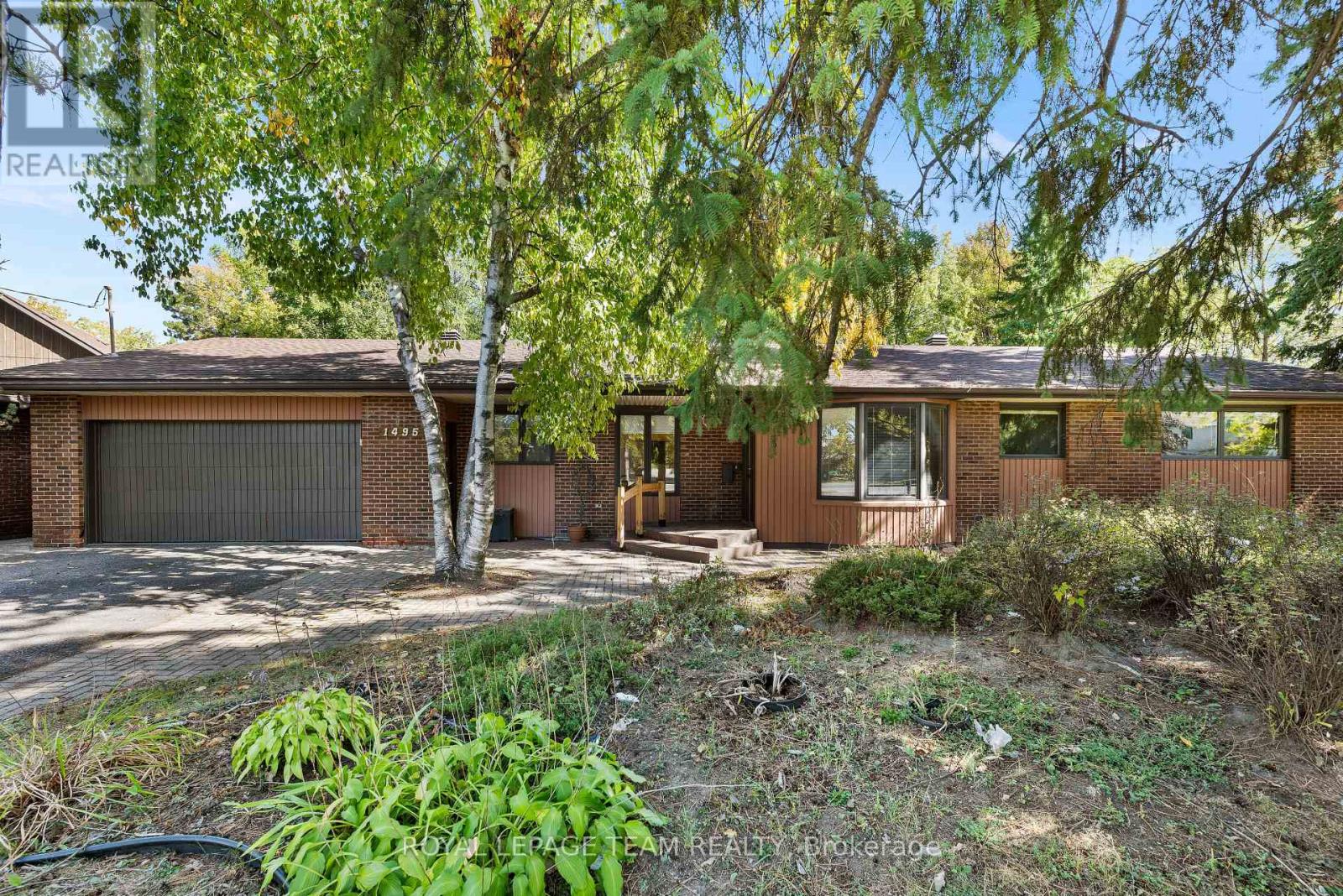 1495 PRINCE OF WALES DRIVE, Ottawa, Ontario