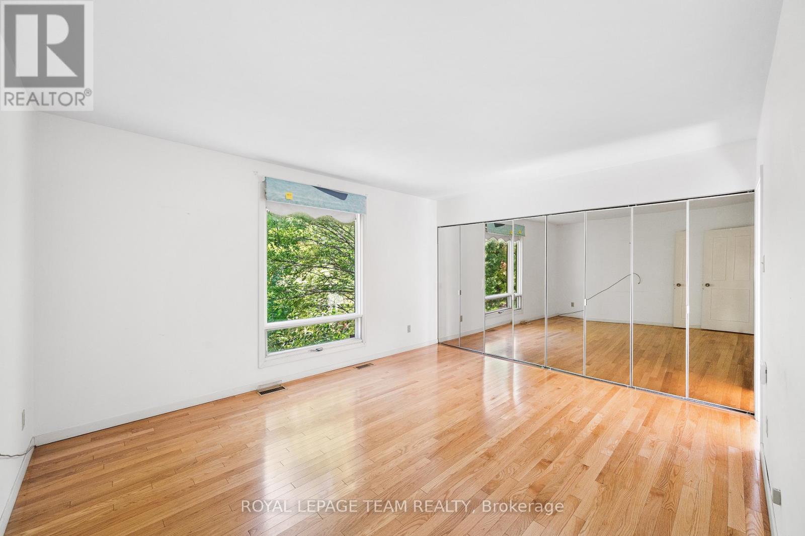1495 Prince Of Wales Drive, Ottawa, Ontario  K2C 1N8 - Photo 13 - X12456780