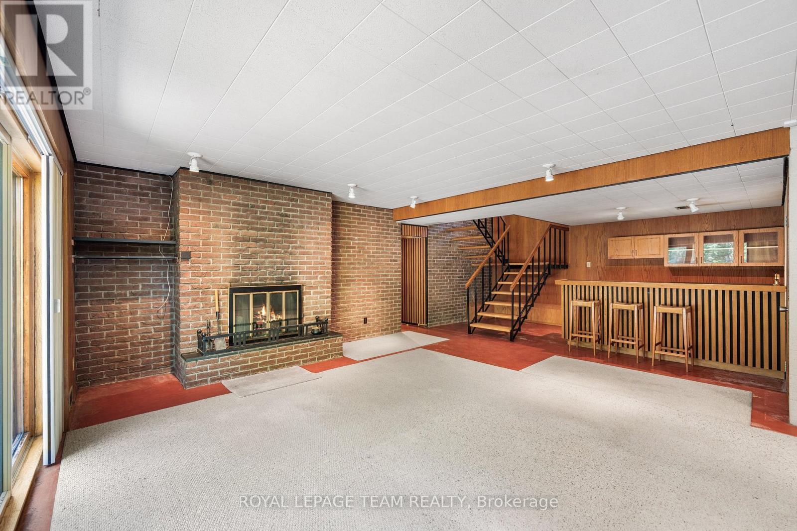 1495 Prince Of Wales Drive, Ottawa, Ontario  K2C 1N8 - Photo 24 - X12456780