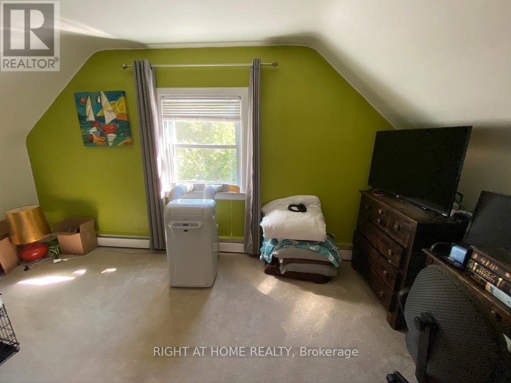 2297 Fox Crescent, Ottawa, Ontario  K2B 7K5 - Photo 24 - X12456787