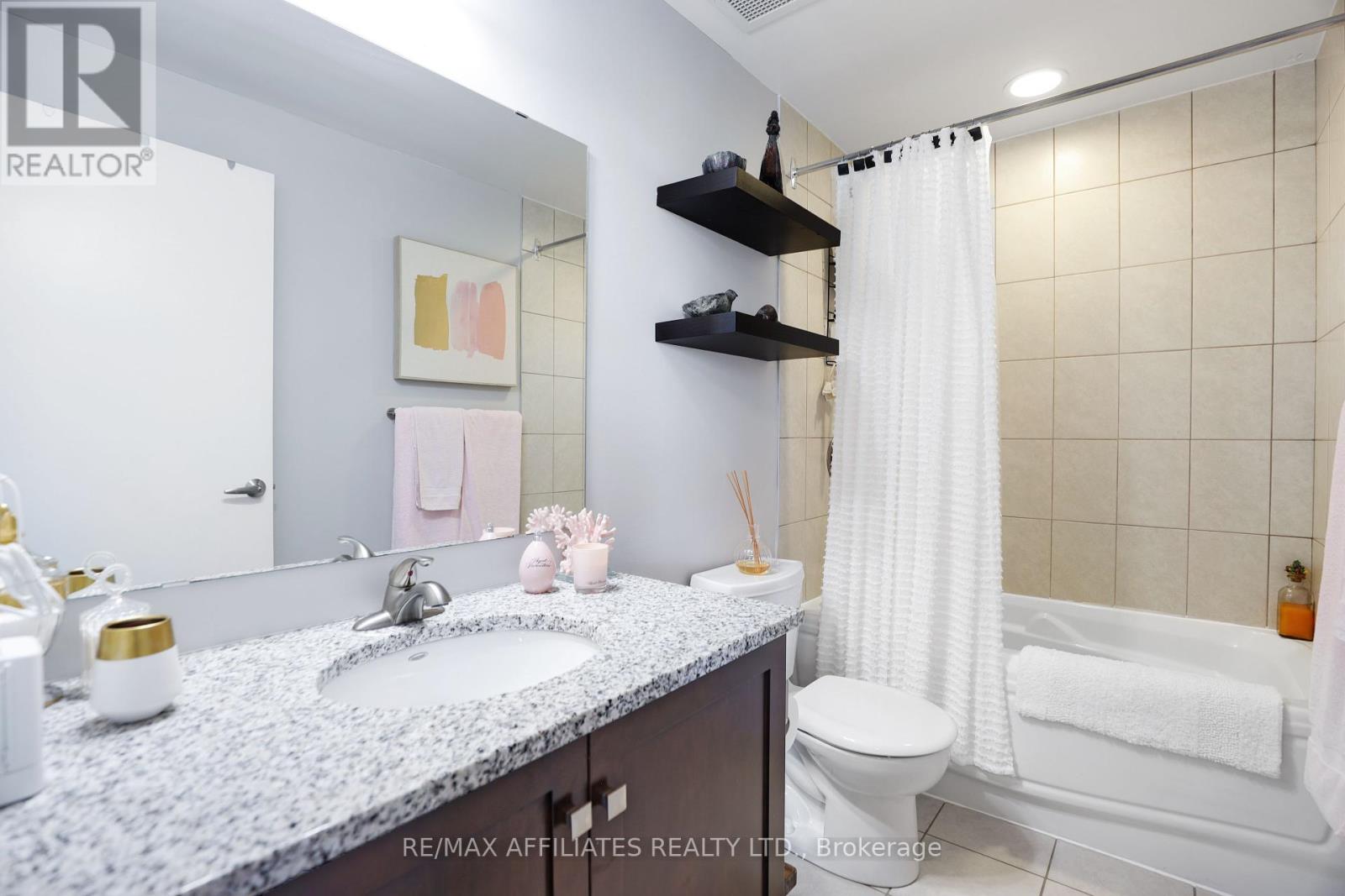 407 - 575 Byron Avenue, Ottawa, Ontario  K2A 1R7 - Photo 25 - X12456798