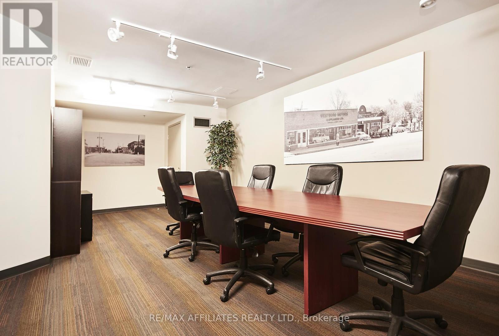 407 - 575 Byron Avenue, Ottawa, Ontario  K2A 1R7 - Photo 30 - X12456798