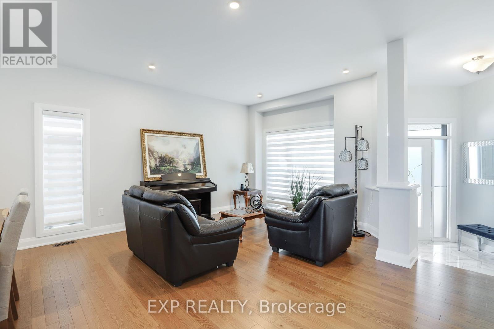 143 Cambie Road, Ottawa, Ontario  K1X 0A6 - Photo 17 - X12456835