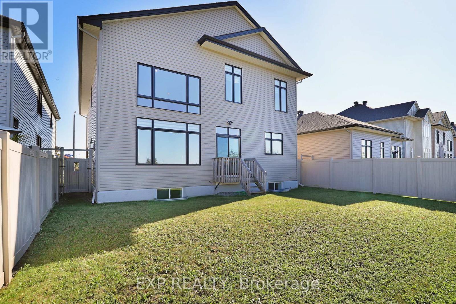 143 Cambie Road, Ottawa, Ontario  K1X 0A6 - Photo 36 - X12456835