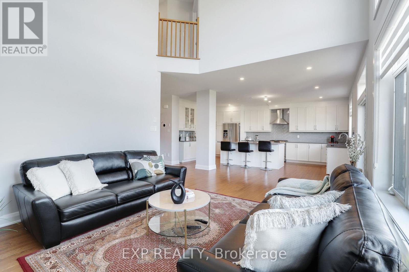 143 Cambie Road, Ottawa, Ontario  K1X 0A6 - Photo 9 - X12456835