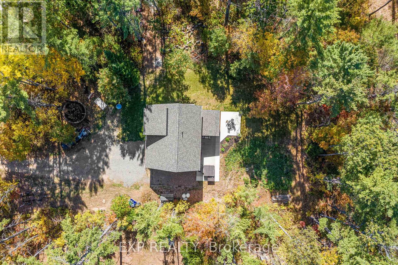 427 Paugh Lake Road, Madawaska Valley, Ontario  K0J 1B0 - Photo 5 - X12456801