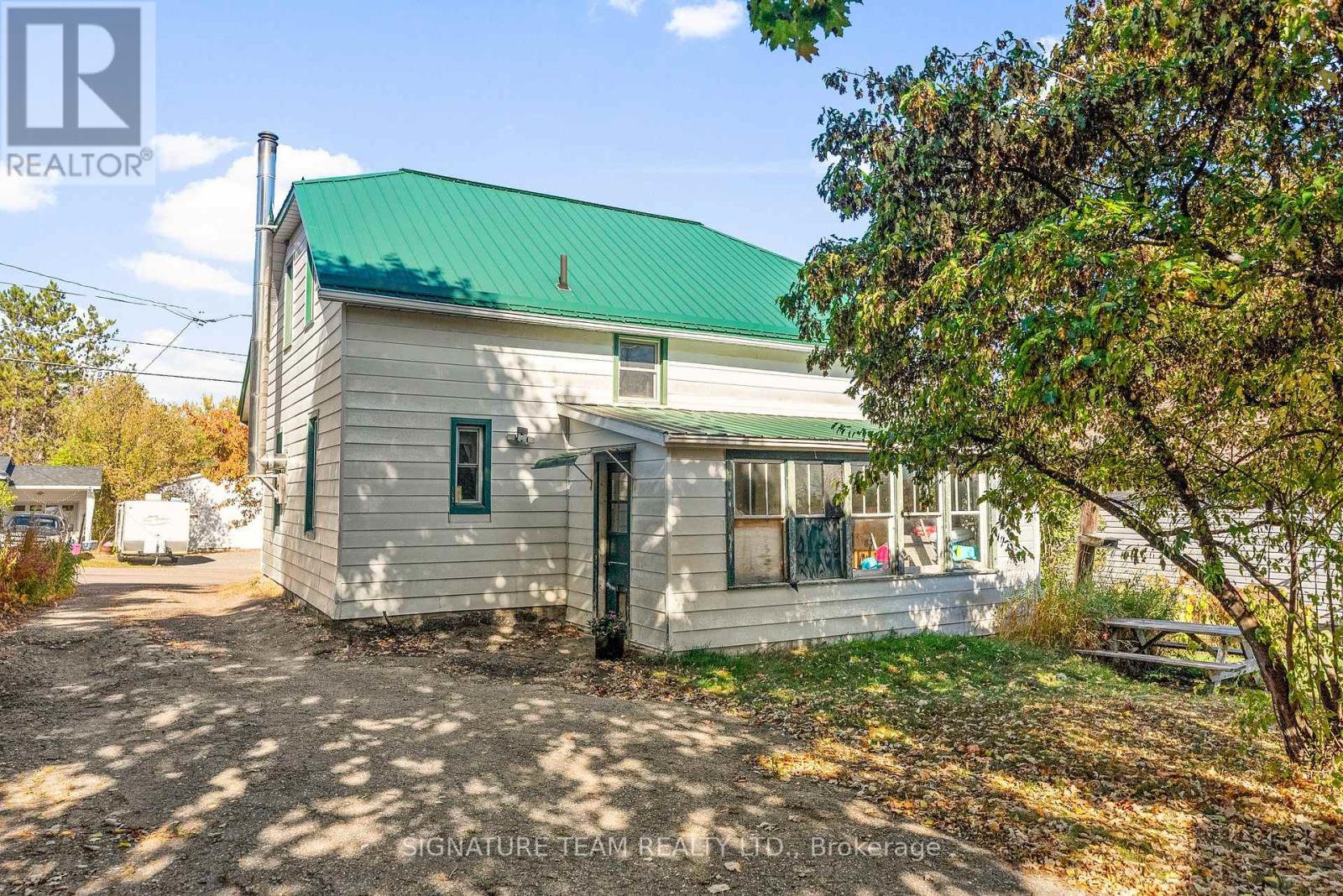 3 Cowley Street, Whitewater Region, Ontario  K0J 1K0 - Photo 19 - X12456881