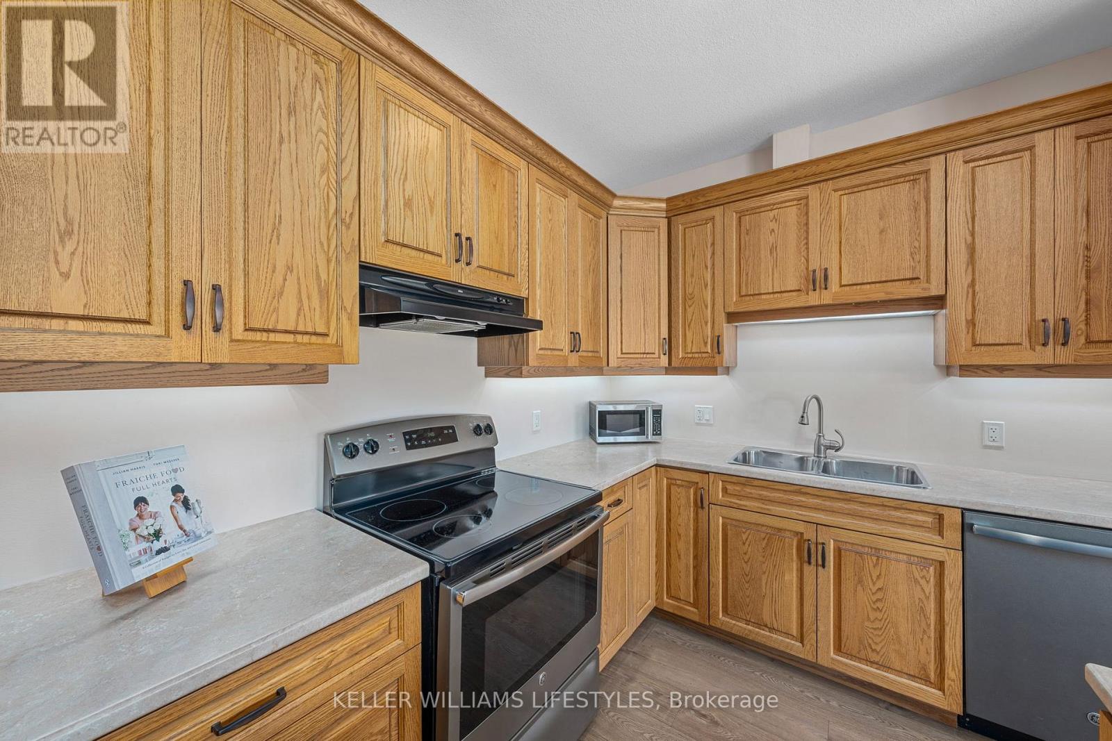 6 - 5969 Townsend Line, Lambton Shores, Ontario  N0N 1J0 - Photo 16 - X12456817
