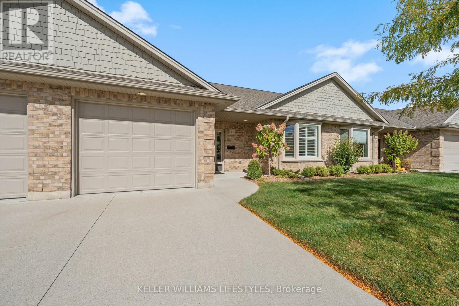 6 - 5969 Townsend Line, Lambton Shores, Ontario  N0N 1J0 - Photo 2 - X12456817