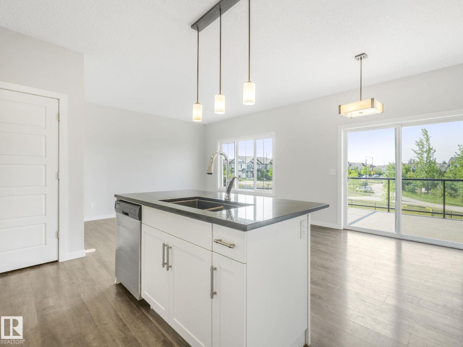 1407 Darby Green Gr Sw, Edmonton, Alberta  T6W 4N4 - Photo 10 - E4461672