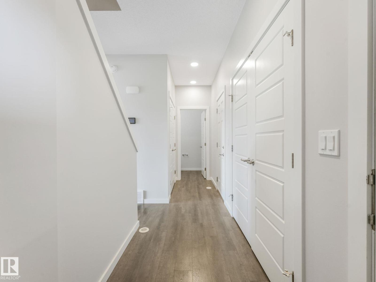 1407 Darby Green Gr Sw, Edmonton, Alberta  T6W 4N4 - Photo 5 - E4461672