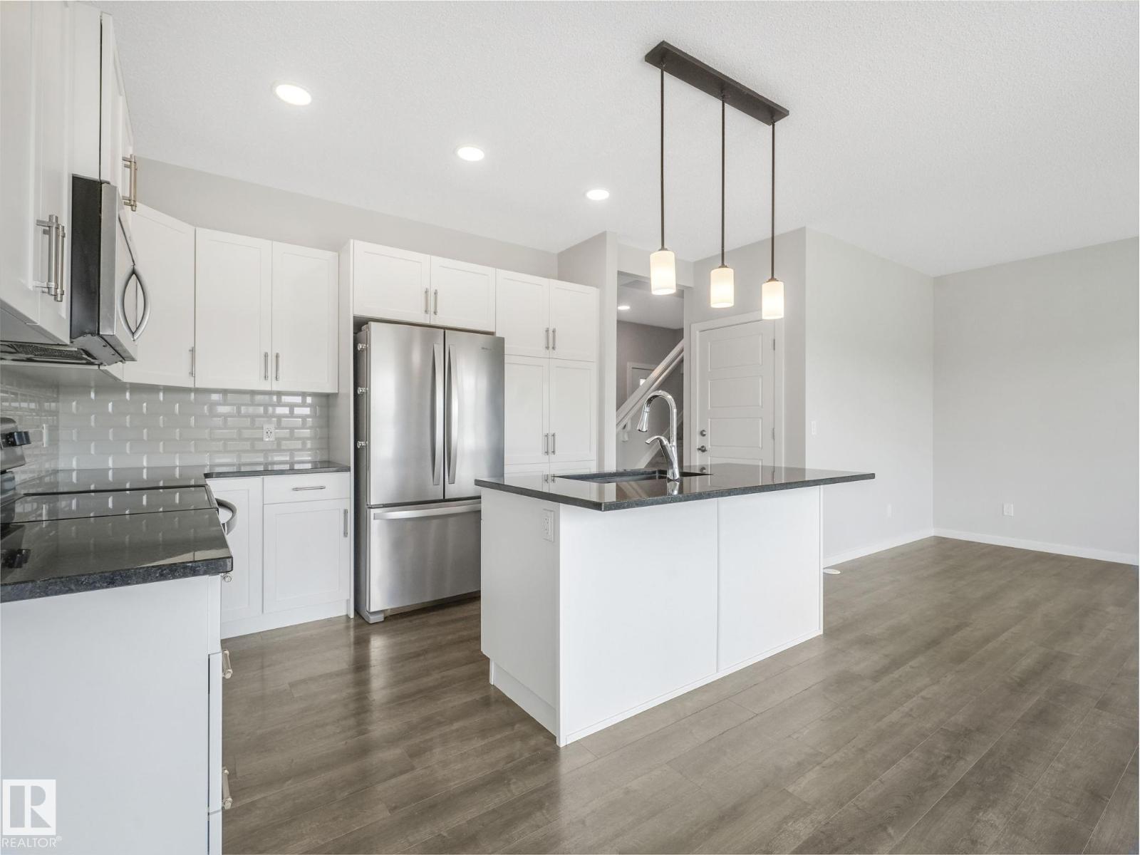 1407 Darby Green Gr Sw, Edmonton, Alberta  T6W 4N4 - Photo 8 - E4461672