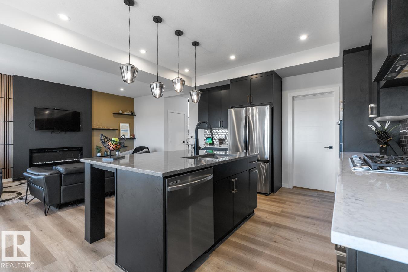 338 Canter Wd, Sherwood Park, Alberta  T8H 2Z7 - Photo 5 - E4461676