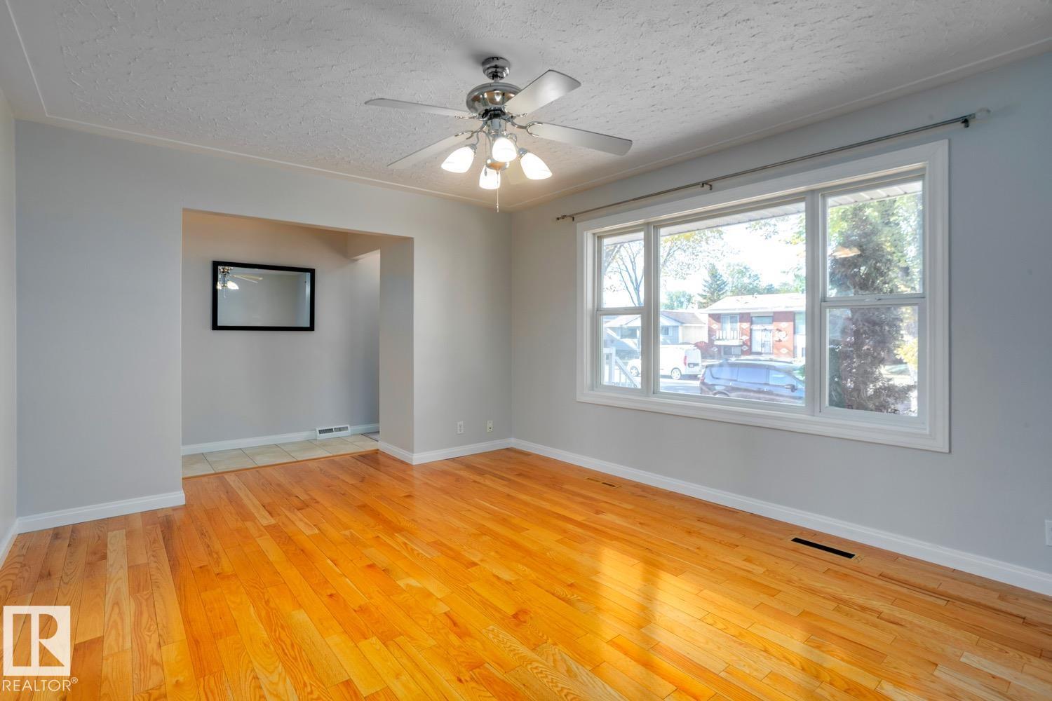 13031 116 St Nw, Edmonton, Alberta  T5E 5H6 - Photo 3 - E4461677
