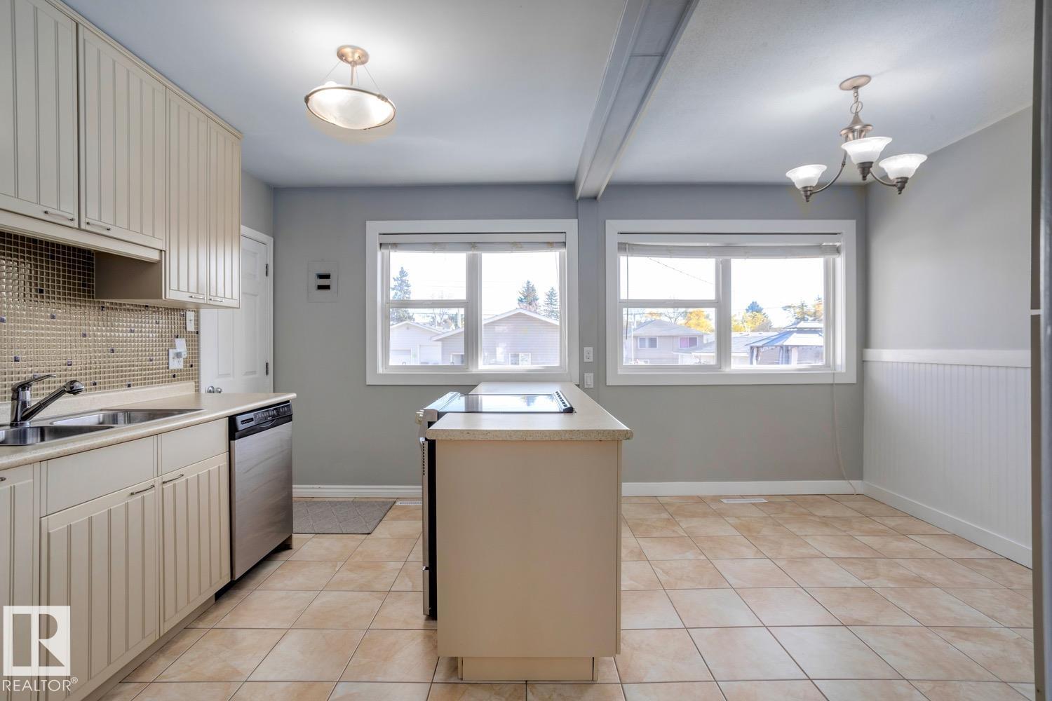 13031 116 St Nw, Edmonton, Alberta  T5E 5H6 - Photo 7 - E4461677