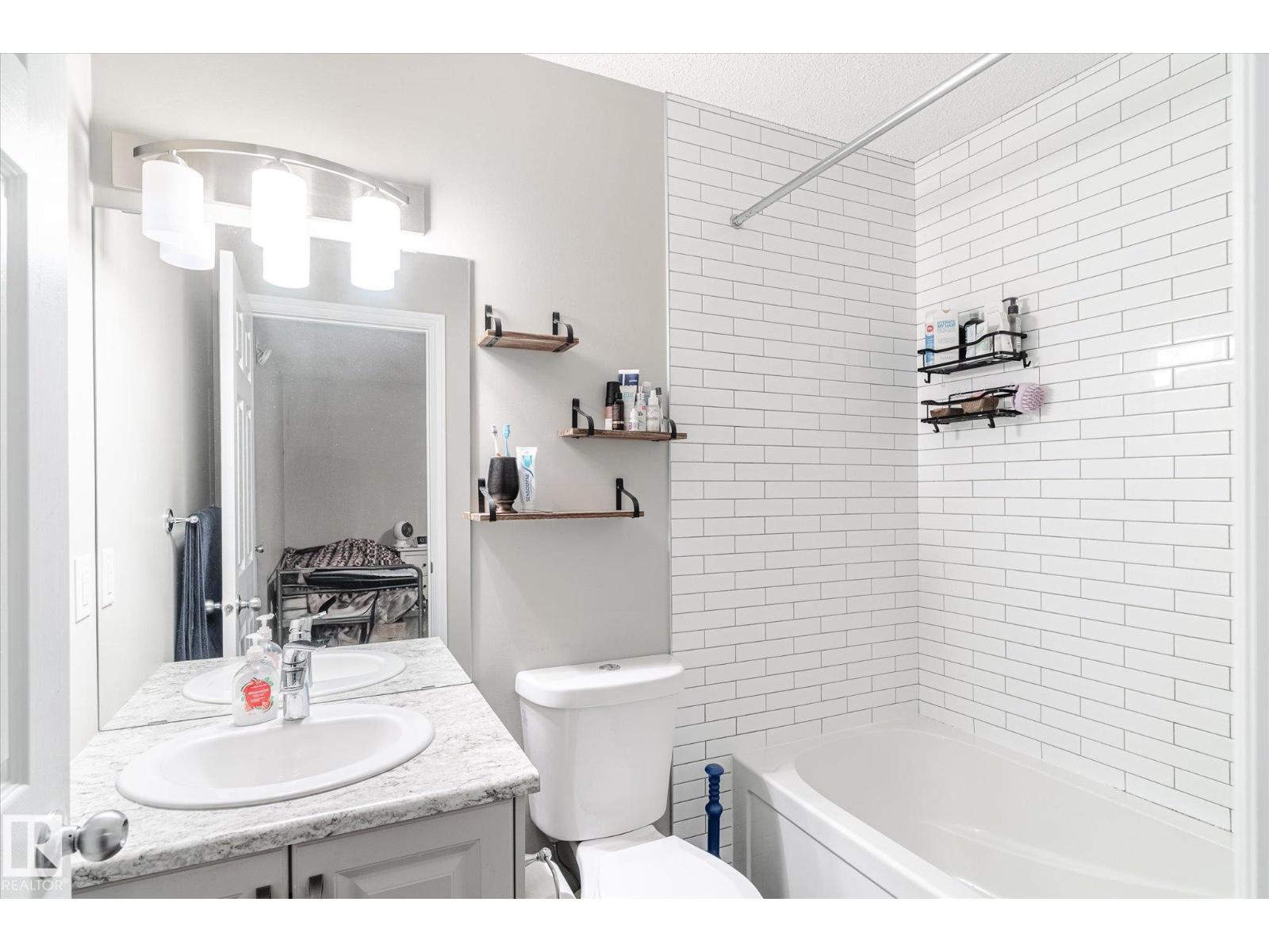 2424 19a Av Nw, Edmonton, Alberta  T6T 2C9 - Photo 18 - E4461678