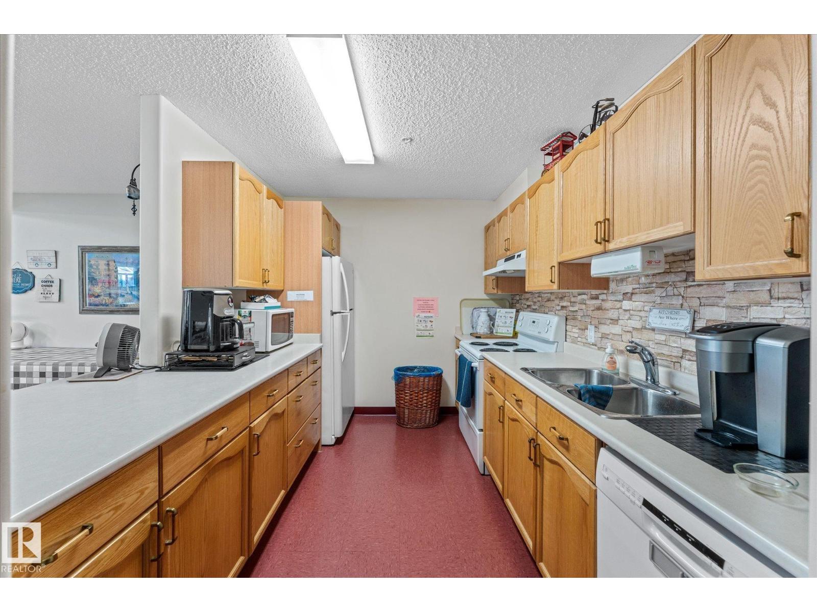 #203 160 Kingswood Bv, St. Albert, Alberta  T8N 6Z2 - Photo 35 - E4461681
