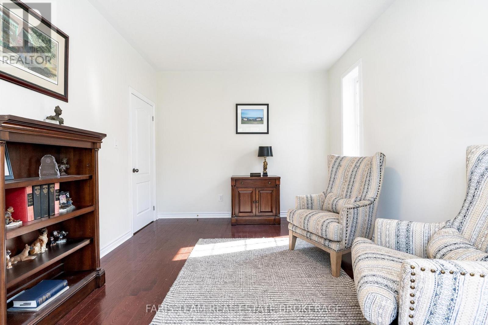 83 White Sands Way, Wasaga Beach, Ontario  L9Z 0E1 - Photo 17 - S12456660