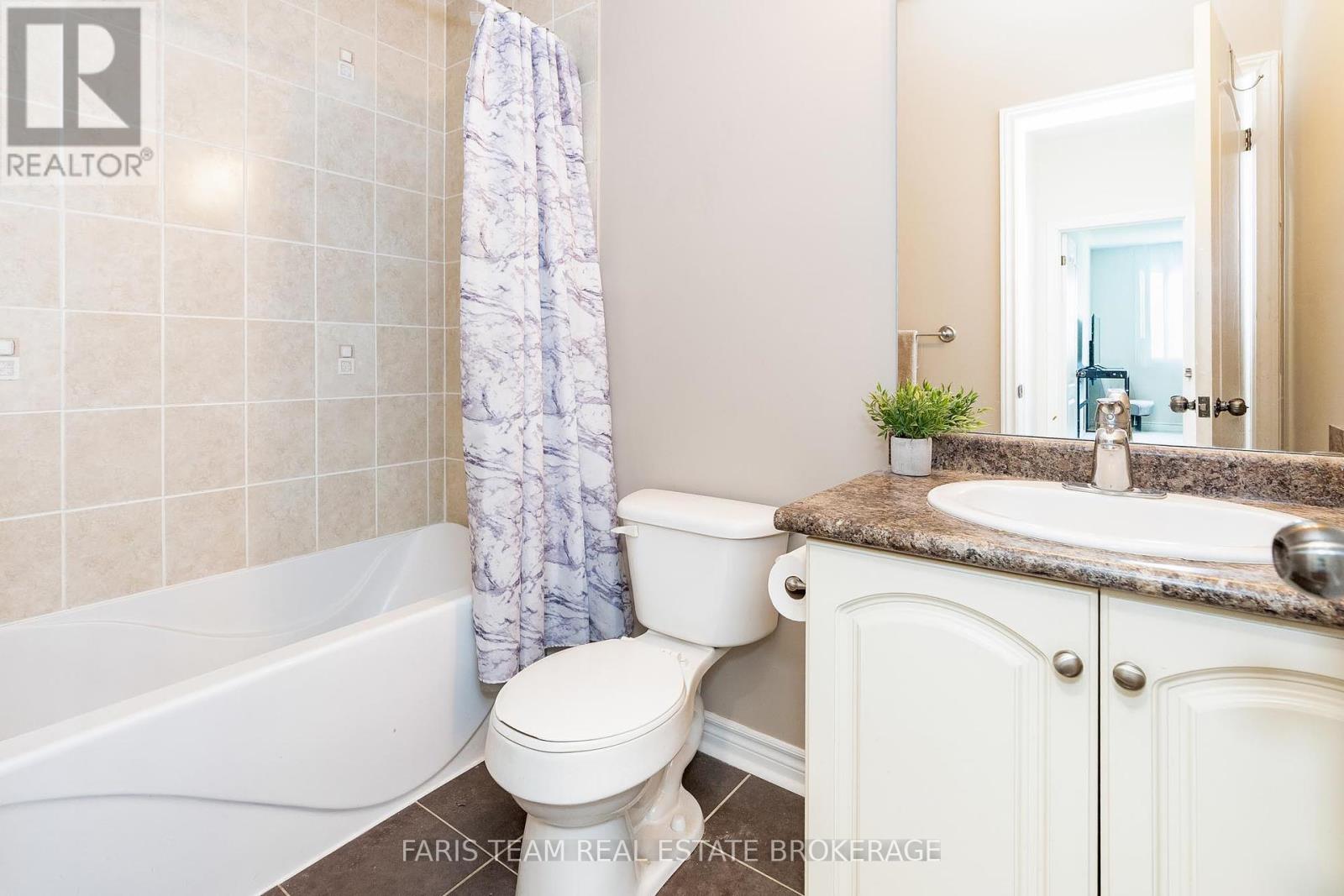 83 White Sands Way, Wasaga Beach, Ontario  L9Z 0E1 - Photo 18 - S12456660