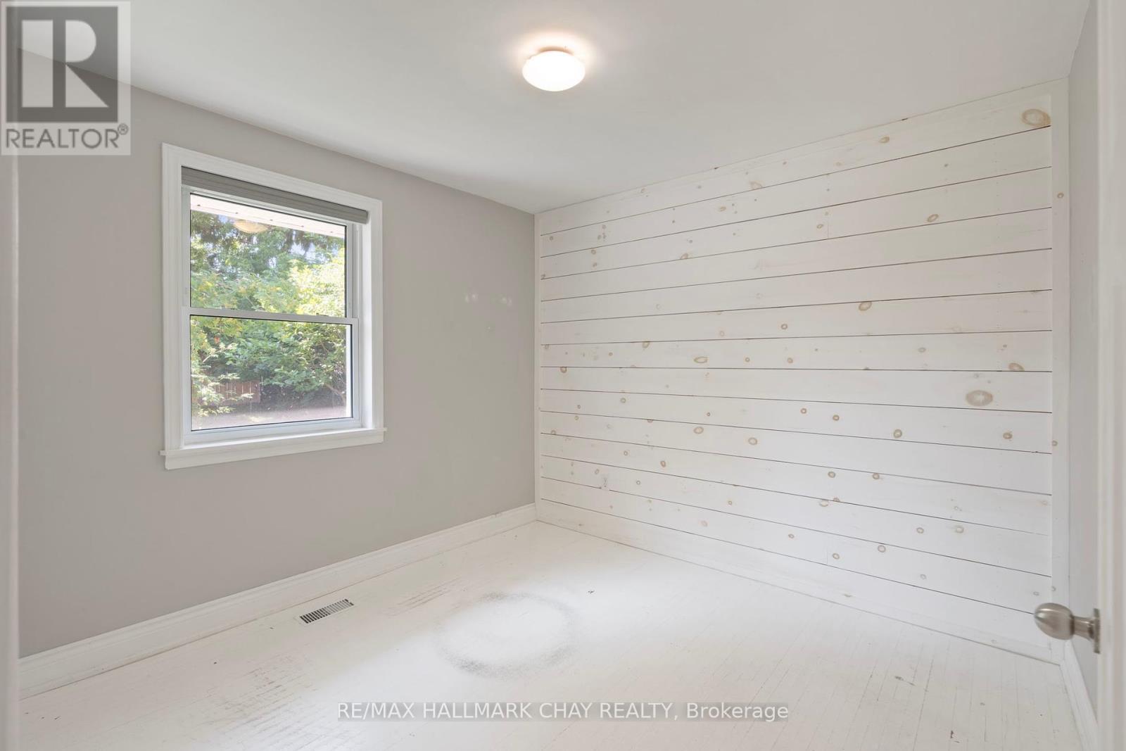 205 Wellington Street E, Barrie (City Centre), Ontario  L4M 2C9 - Photo 14 - S12456735