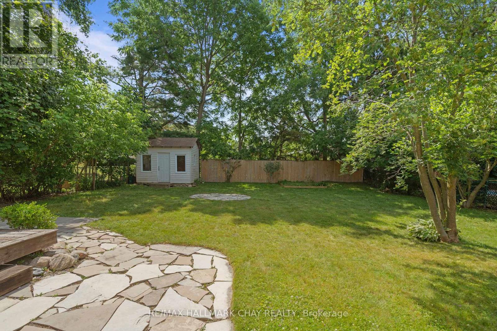 205 Wellington Street E, Barrie (City Centre), Ontario  L4M 2C9 - Photo 28 - S12456735