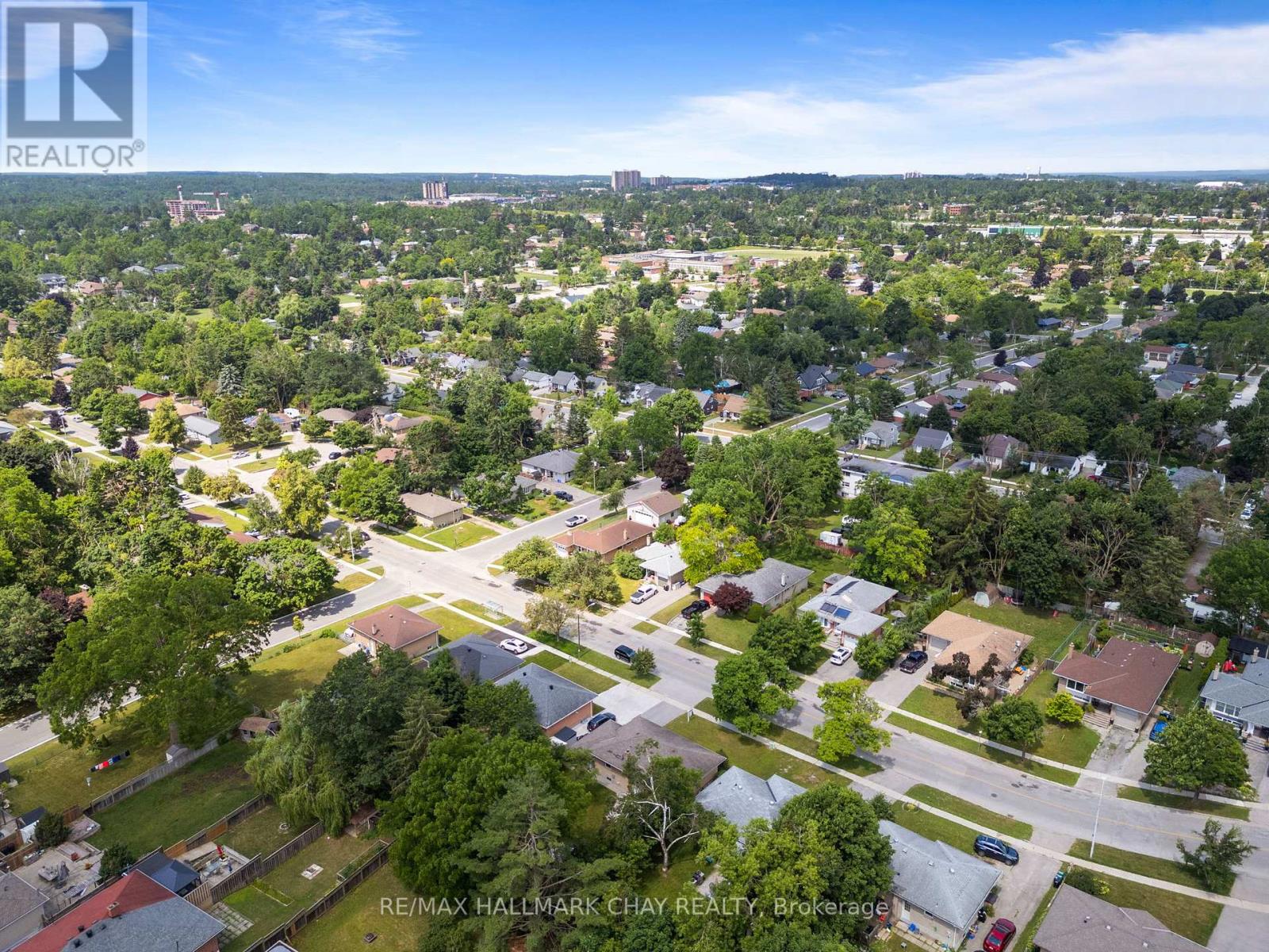 205 Wellington Street E, Barrie (City Centre), Ontario  L4M 2C9 - Photo 31 - S12456735