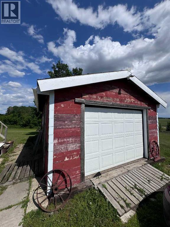 240080 Township Road 422, Rural Ponoka County, Alberta  T0C 2N0 - Photo 10 - A2229994