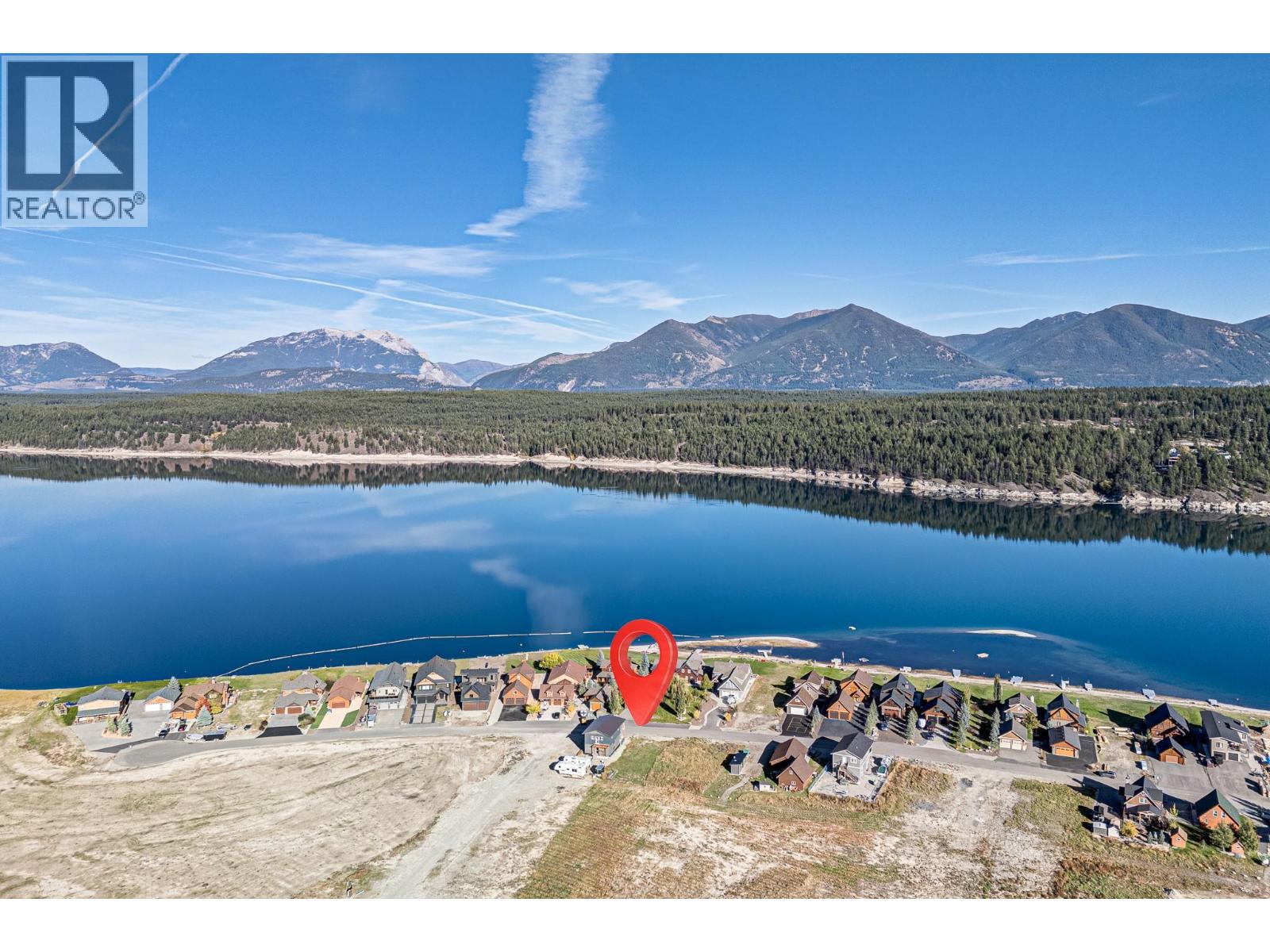 Koocanusa Lake Drive Drive Lot# 80, lake koocanusa, British Columbia