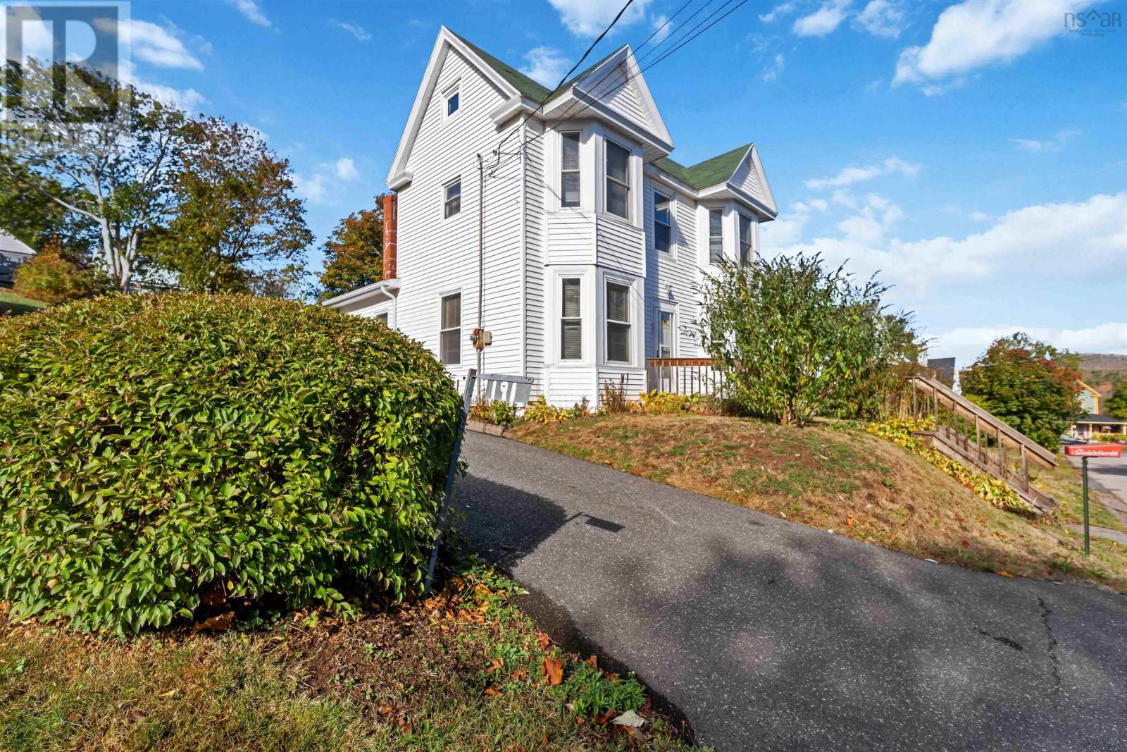 191 Second Avenue, Digby, Nova Scotia  B0V 1A0 - Photo 1 - 202525614