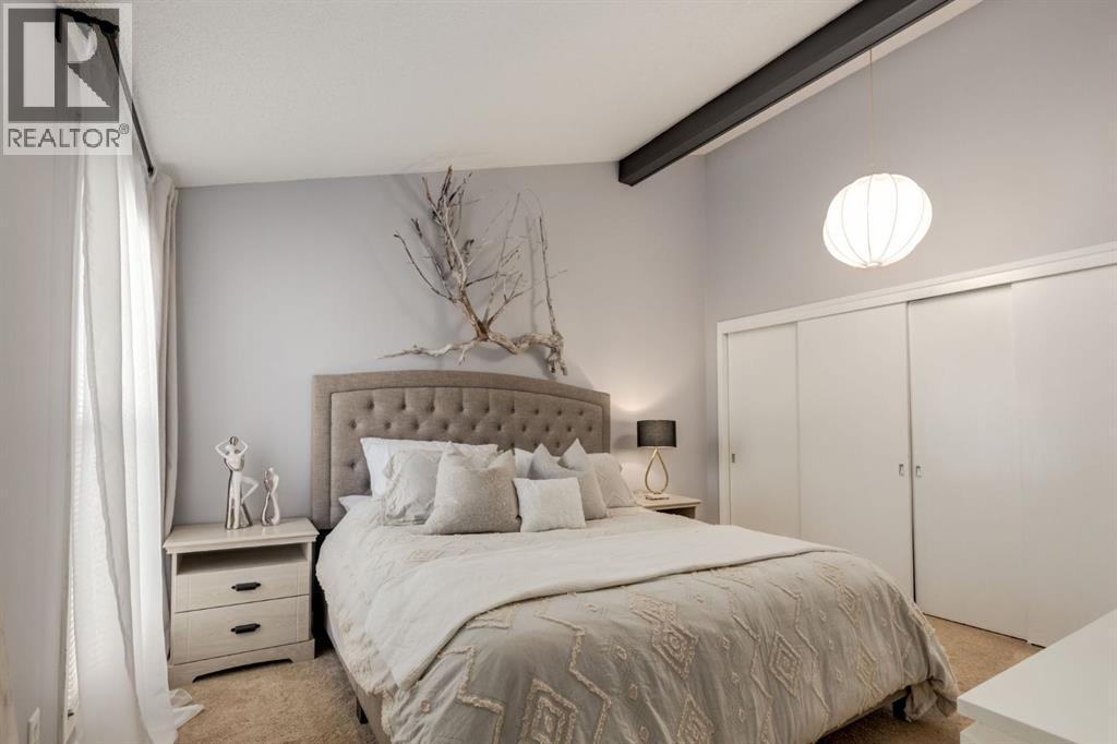 80 Brae Glen Lane Sw, Calgary, Alberta  T2W 1B6 - Photo 28 - A2263699