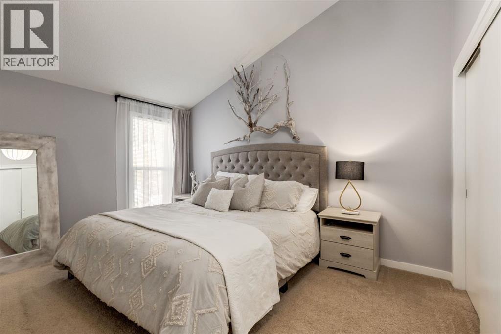 80 Brae Glen Lane Sw, Calgary, Alberta  T2W 1B6 - Photo 26 - A2263699