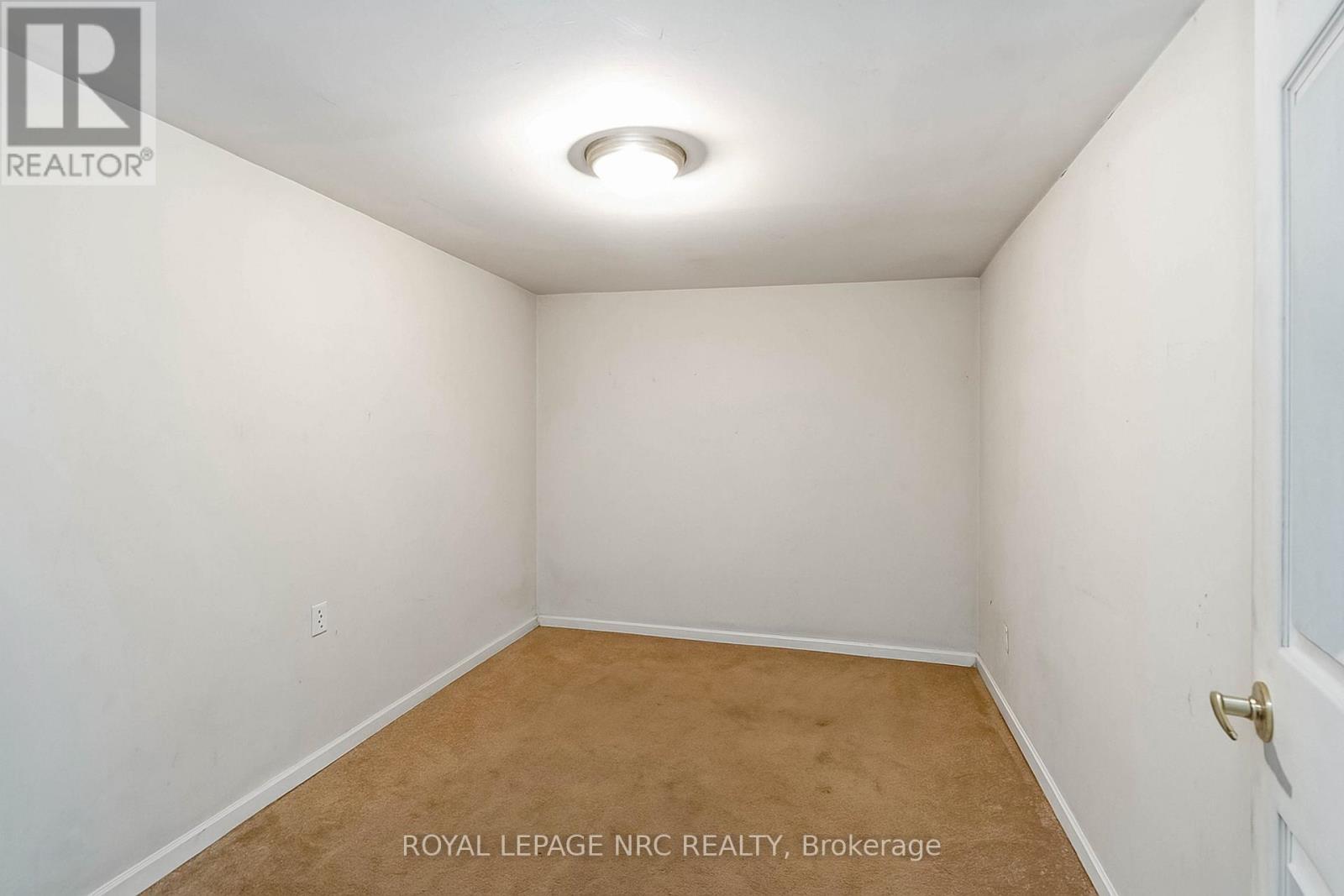 4793 Lyons Parkway, Niagara Falls, Ontario  L2G 0A4 - Photo 23 - X12456767