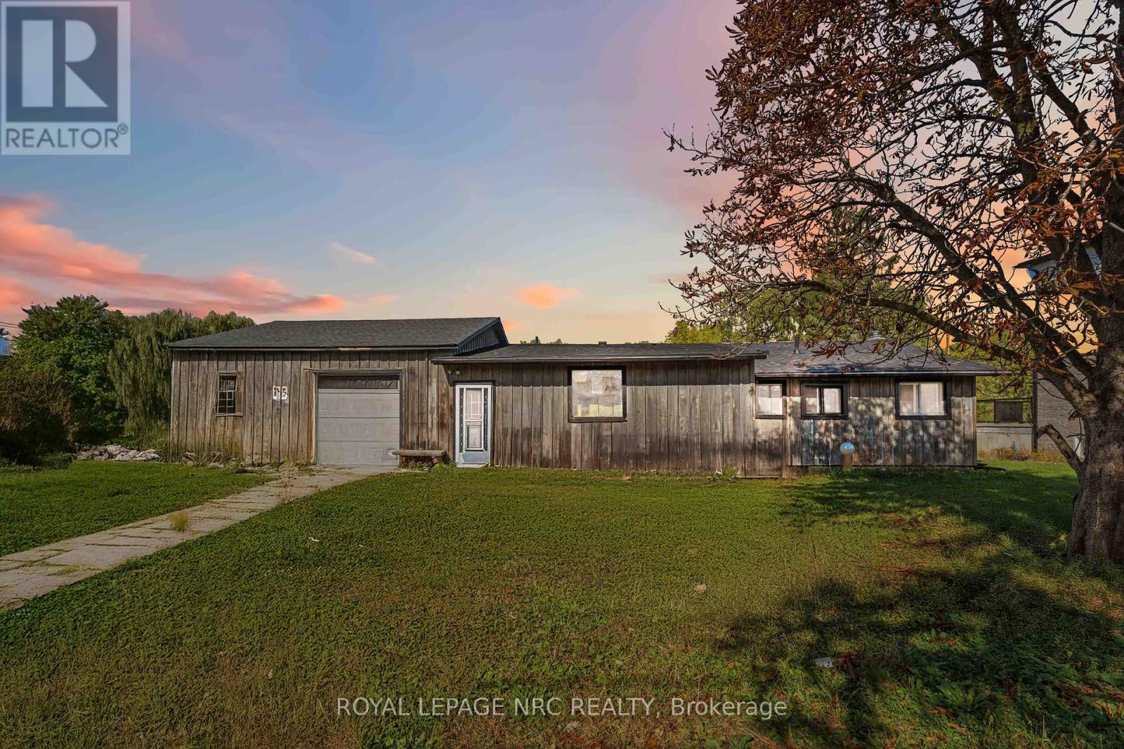 4793 Lyons Parkway, Niagara Falls, Ontario  L2G 0A4 - Photo 4 - X12456767