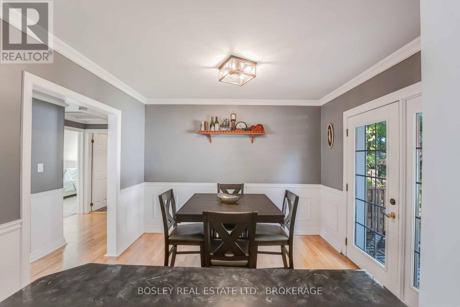 6373 Corwin Crescent, Niagara Falls, Ontario  L2G 2L9 - Photo 11 - X12456834