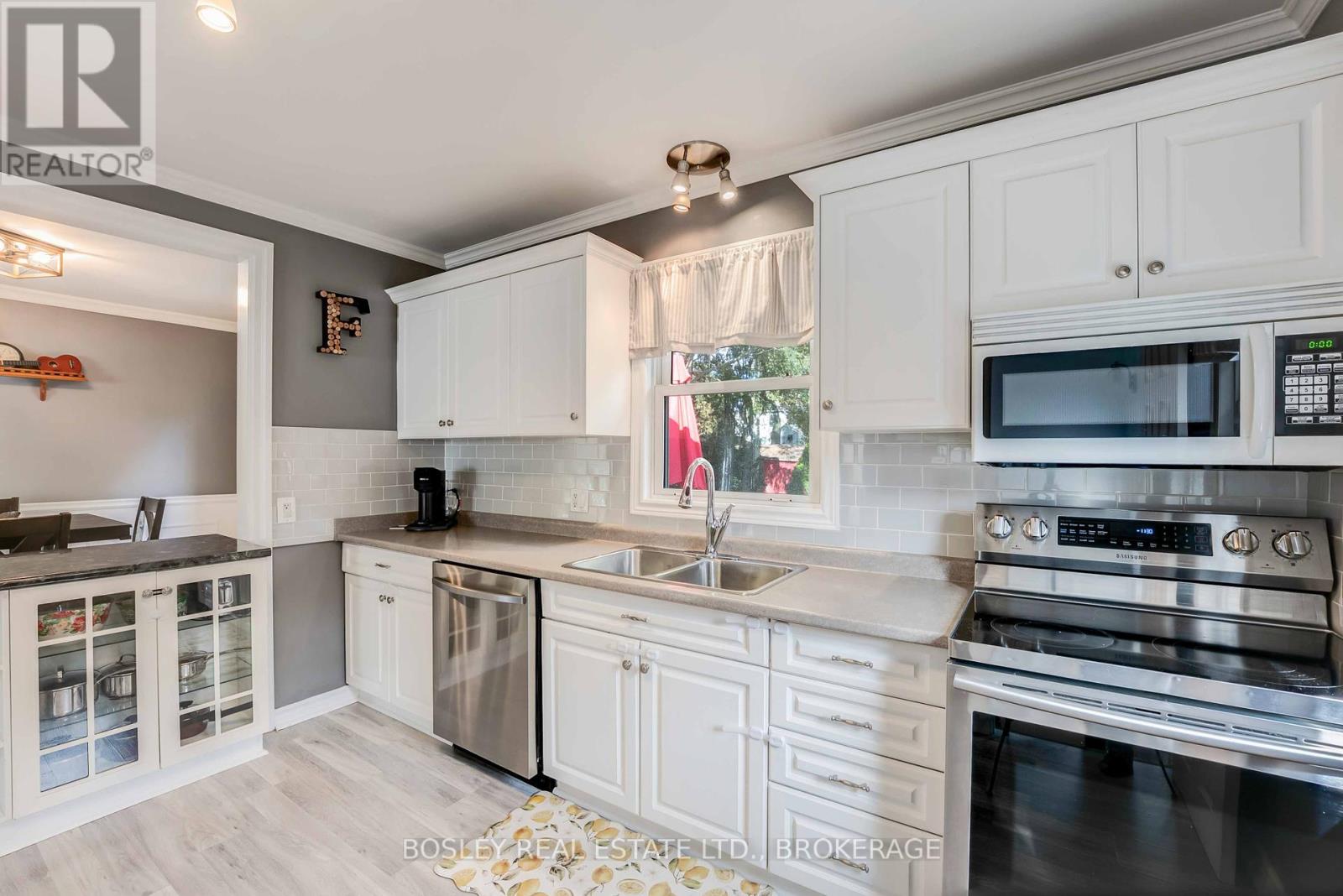 6373 Corwin Crescent, Niagara Falls, Ontario  L2G 2L9 - Photo 16 - X12456834